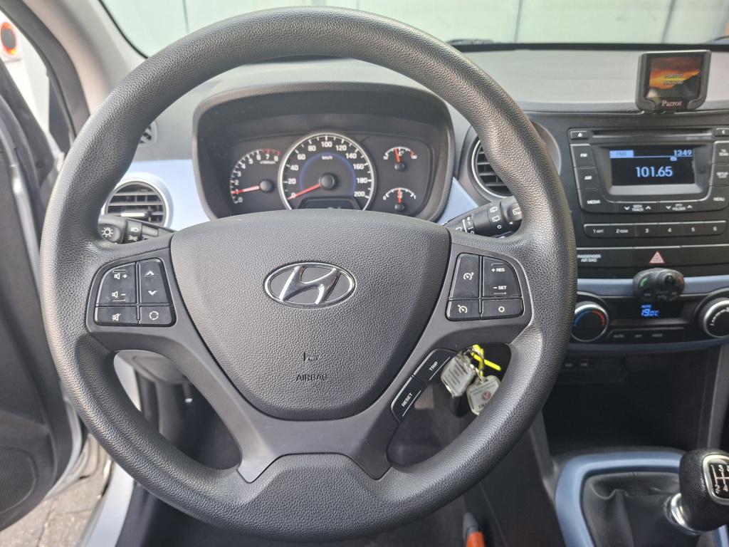 Hyundai I 10 1.0i i-motion comfort | bluetooth | climate control