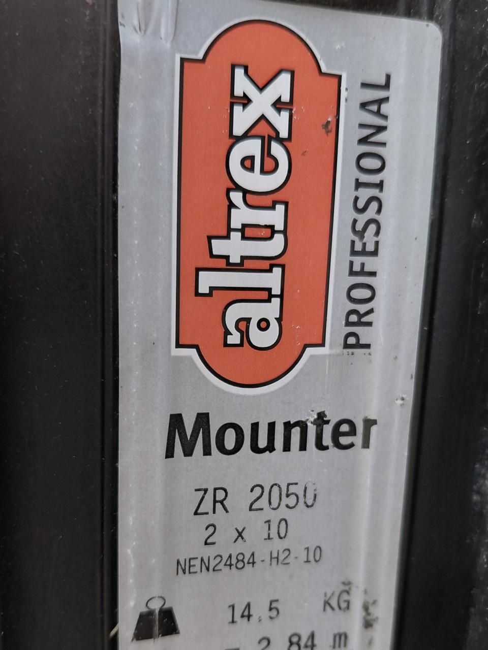 ALTREX, aluminium lichtgewicht Ladder, 2x 10 sporten.