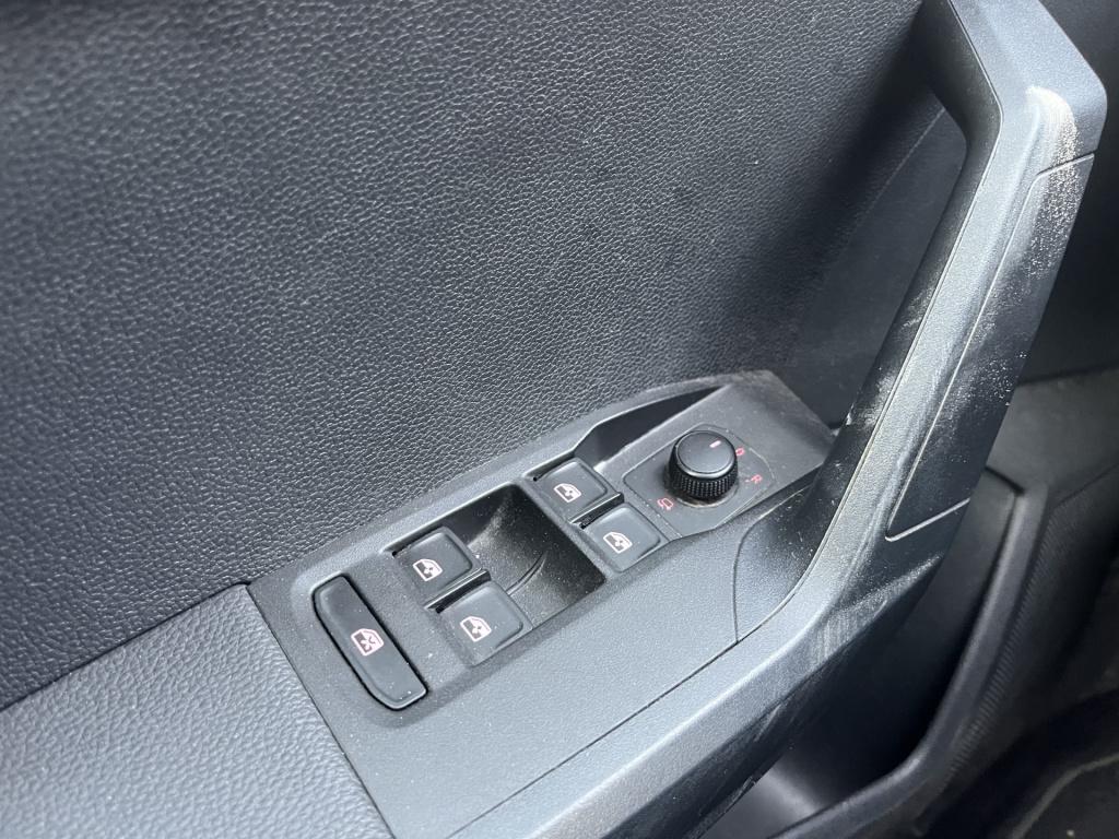 Seat Ibiza 1.0 mpi reference navi apple car