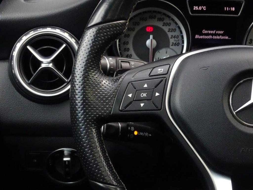 Mercedes-Benz Gla-klasse 200 prestige urban | pano | stoelverwarming
