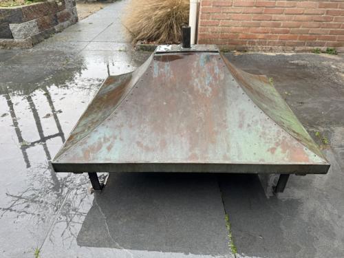 Koperen schoorsteenkap