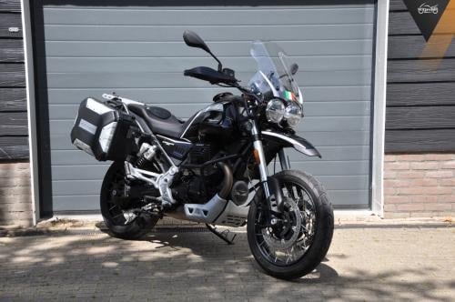 Moto Guzzi V85 TT Travel Mooie en complete motor!