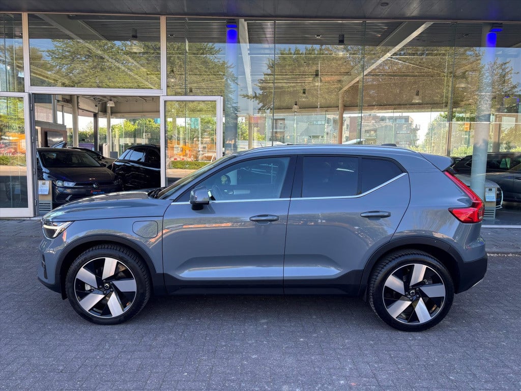 Volvo XC40 t4 plug-in hybrid 211pk aut core bright 20lm velgen| carplay|rij