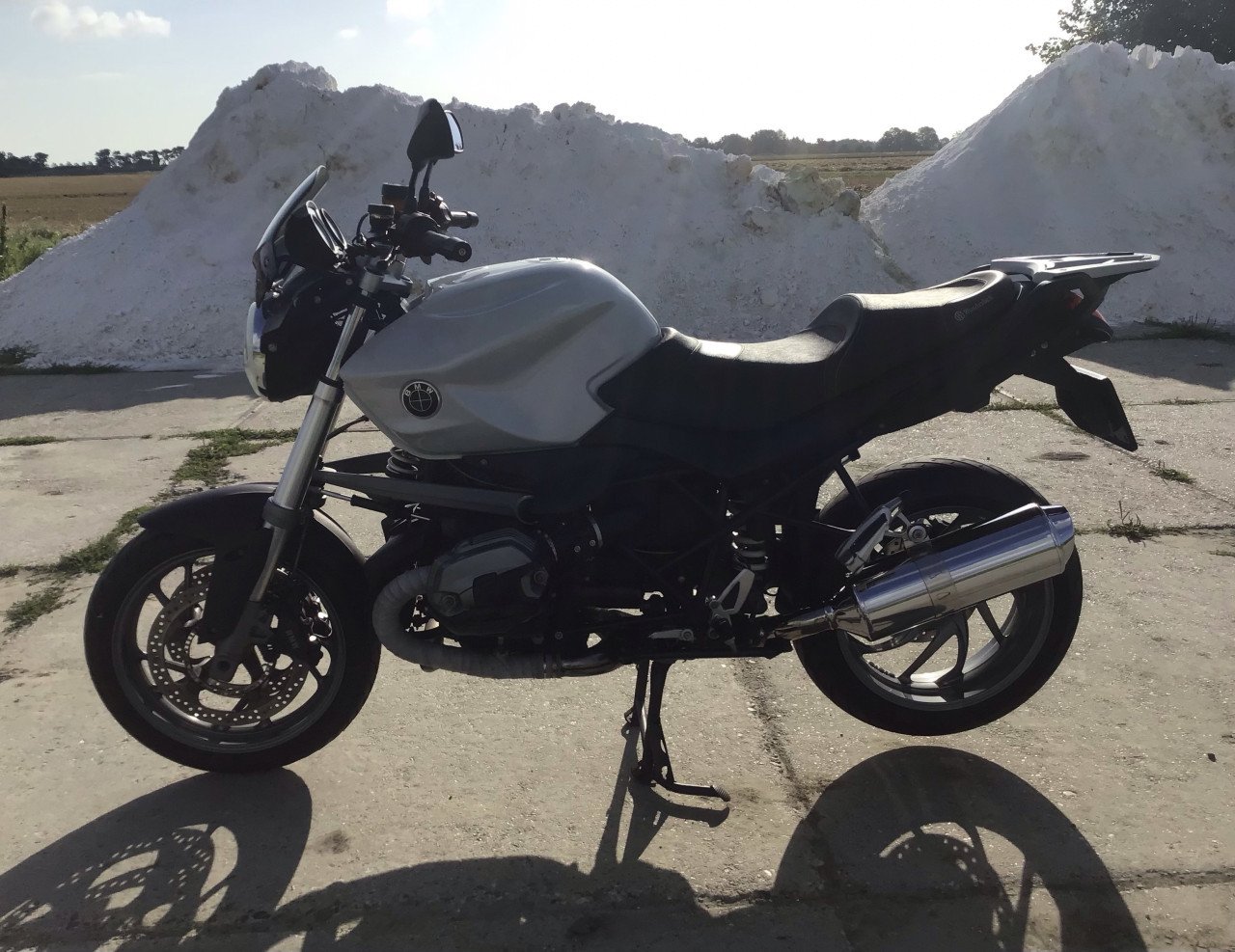 * LENTE AANBIEDING * bmw r1200r r 1200 r DOHC 2011 83000 km