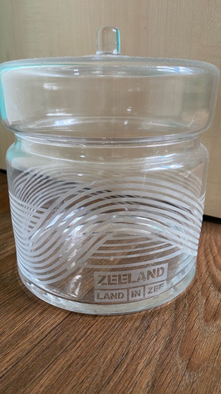 Glazen voorraadpot