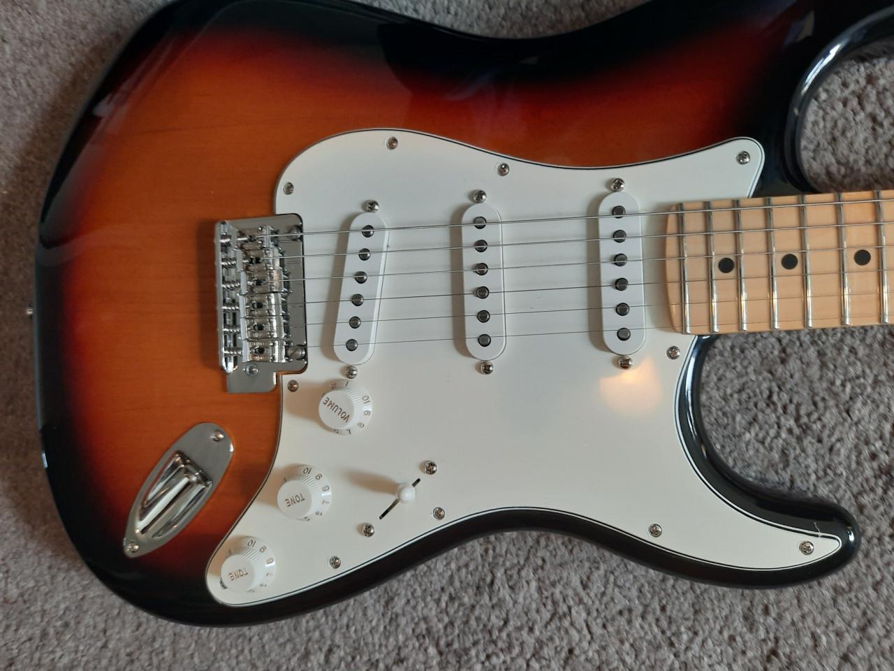 Fender Player Stratocaster 3t Sunburst Maple