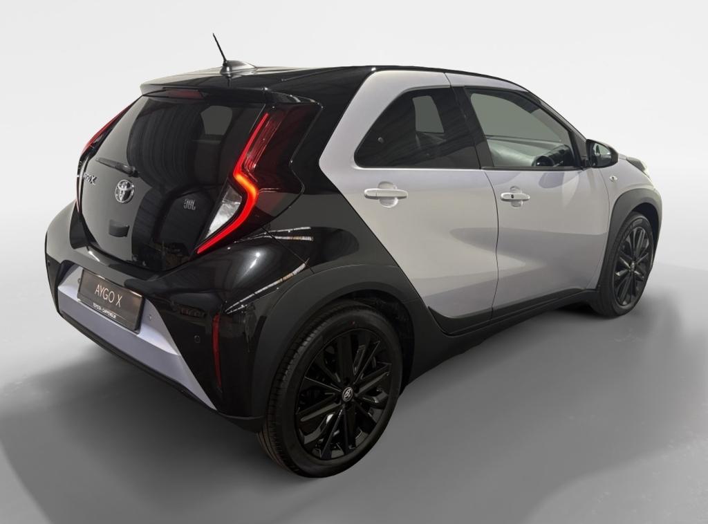 Toyota Aygo x 1.0 vvt-i mt jbl| pdc| stoel.verw| camera| keyless| climate