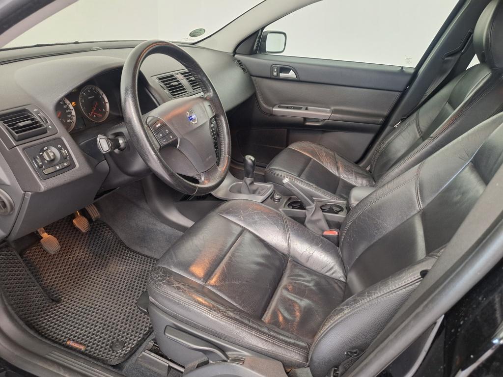 Volvo V50 1.8 momentum | trekhaak | airco | cruise control