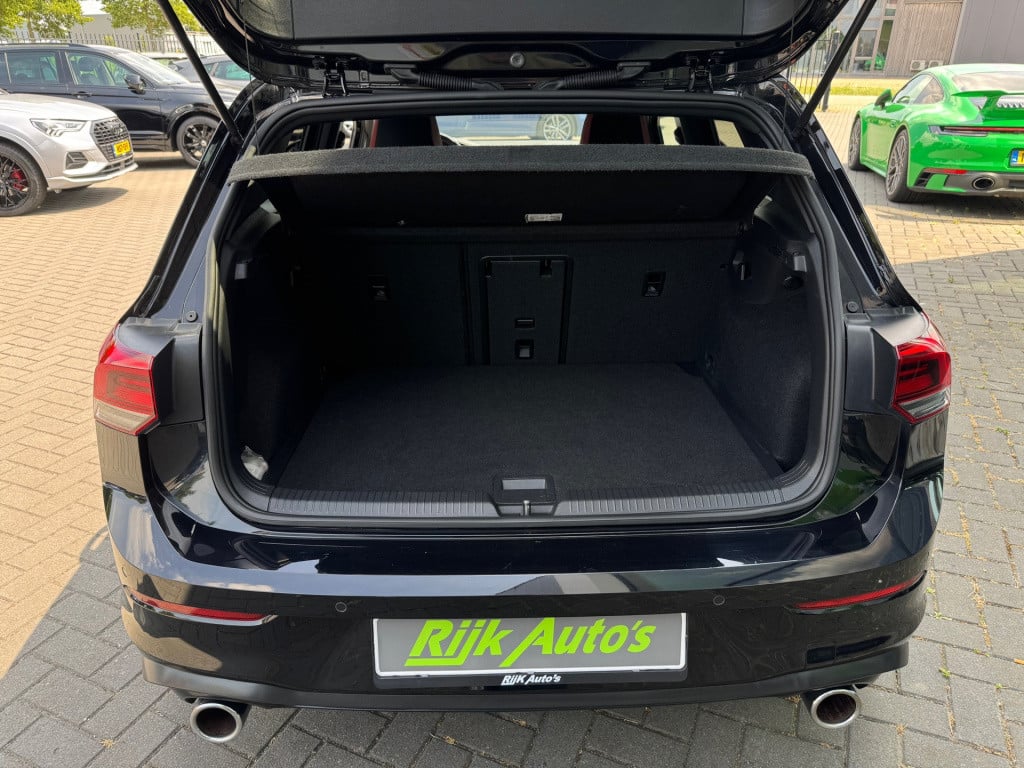 Volkswagen Golf 2.0 tsi gti * camera * stoel + stuur verwarming * carplay