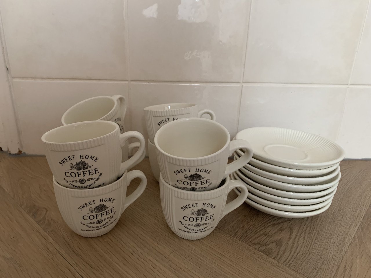 Servies sweet home