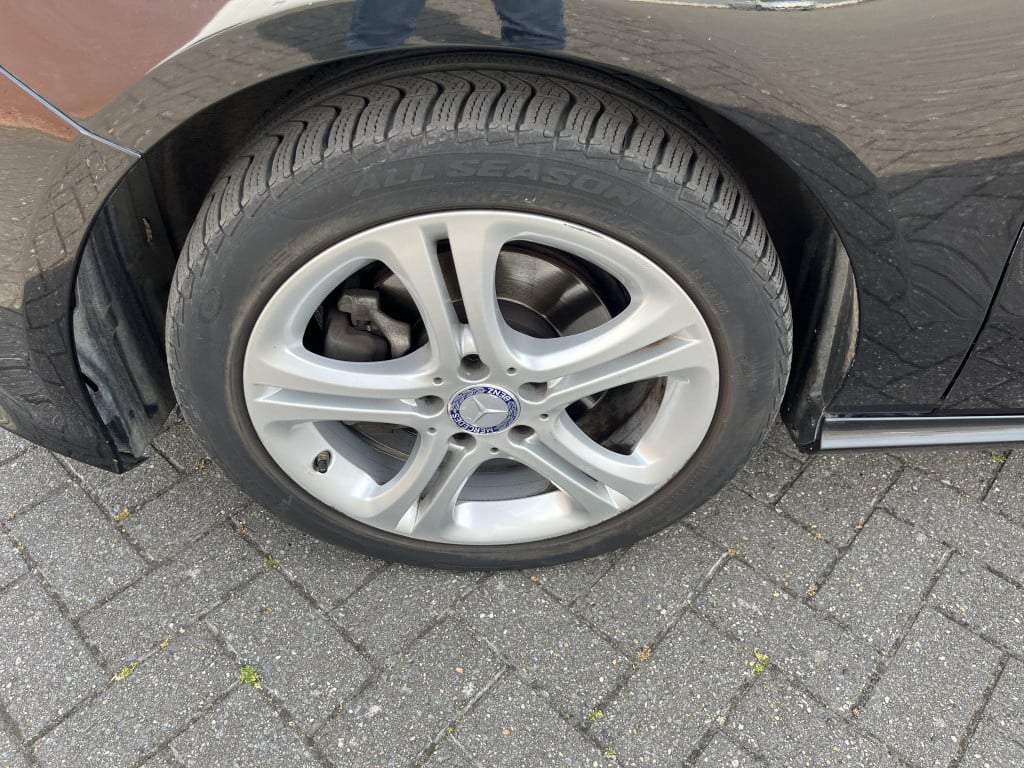 Mercedes-Benz A-Klasse 160 amg night edition