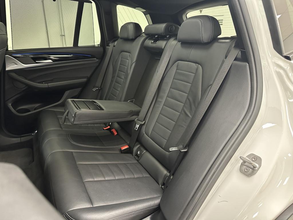 BMW X3 xdrive30e high ex. | harman/kardon | panoramadak | memory |