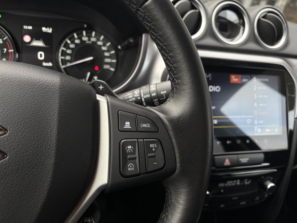 Suzuki Vitara automaat 1.5 hybrid select