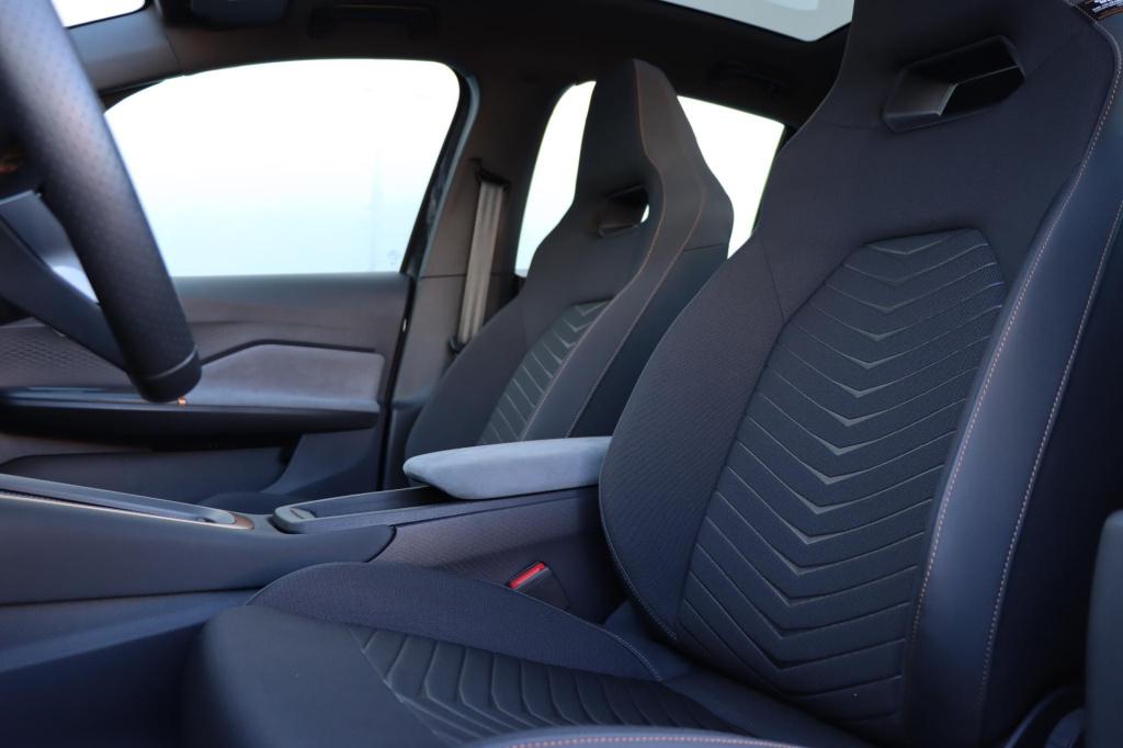 Cupra Born business 62 kwh 204 pk | soh 96,6% |
