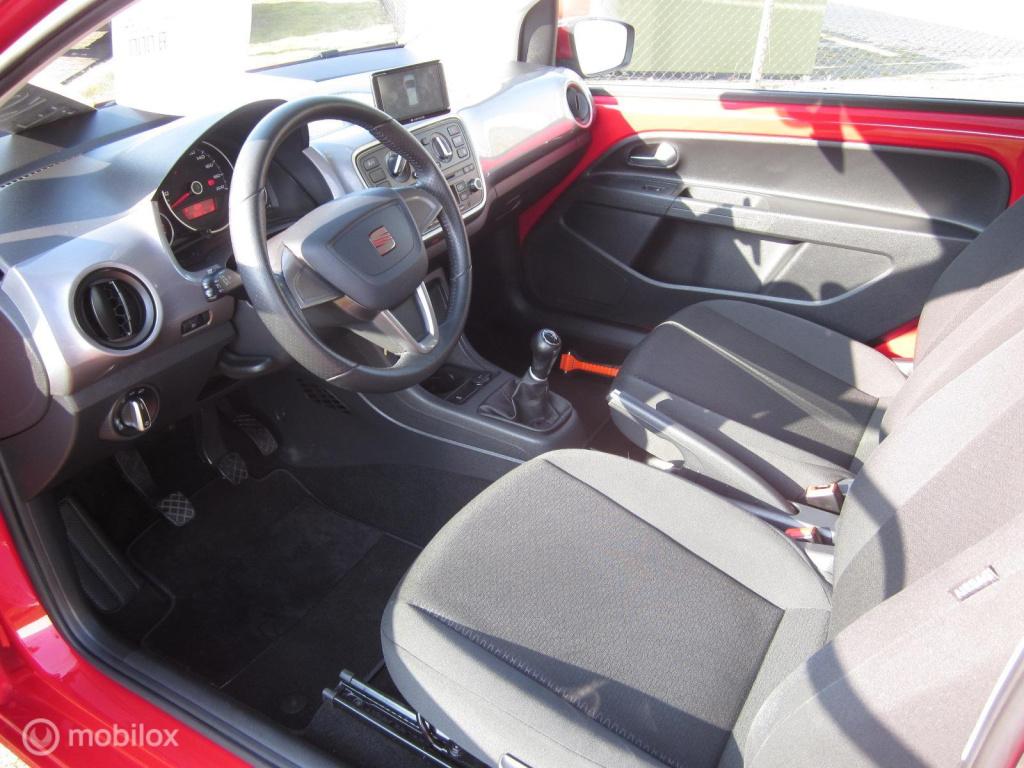 Seat Mii 1.0 style sport/airco/lm velgen/navi/pdc/cruise slechts 129000km