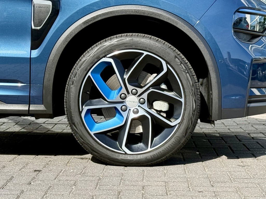 Lynk & Co 01 262pk plug-in hybride| panodak| adap.cruise| 360camera| keyles