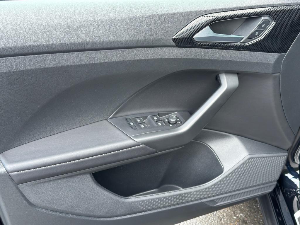 Volkswagen T-cross 1.5 tsi 150pk dsg r-line | black style | trekhaak | iq l