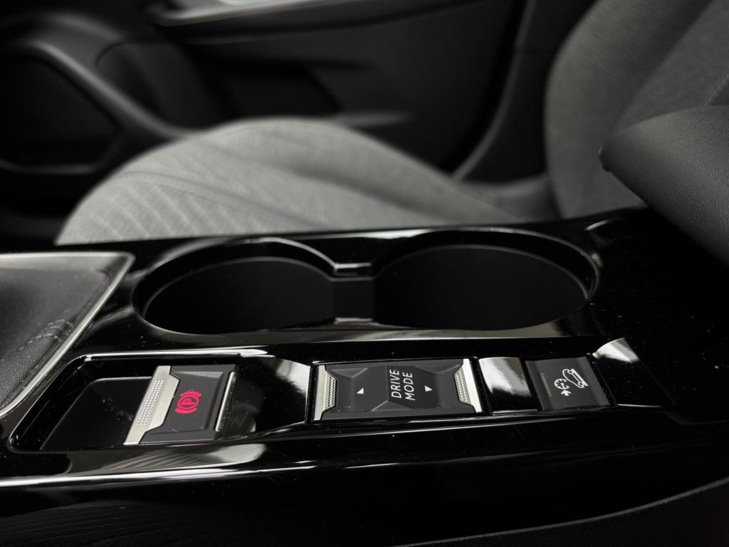 Peugeot 2008 1.2 puretech allure pack