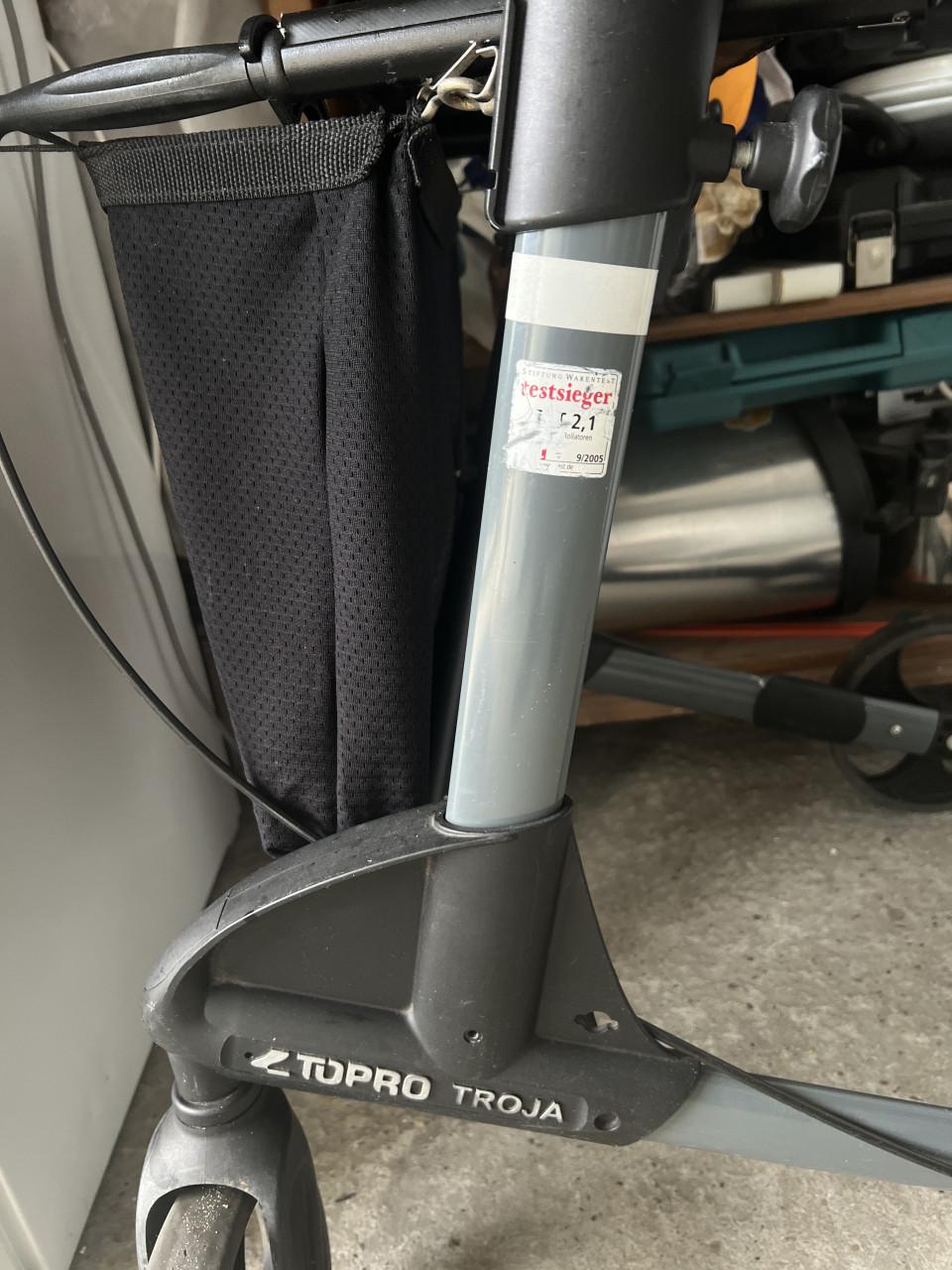 TOPRO Troja Original Rollator lichtgewicht met tas nieuwprijs €299,-