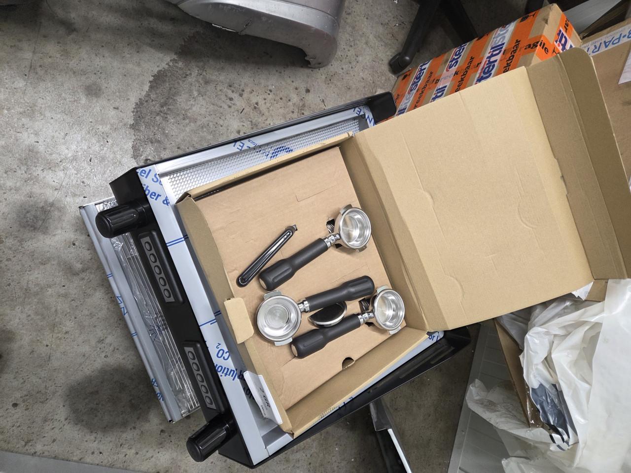 Te koop Espressomachine/pistonmachine Maxima