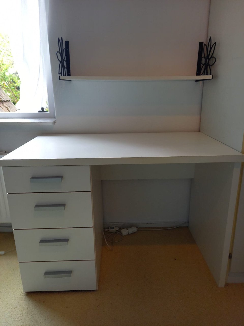 Bureau voor de kinderkamer