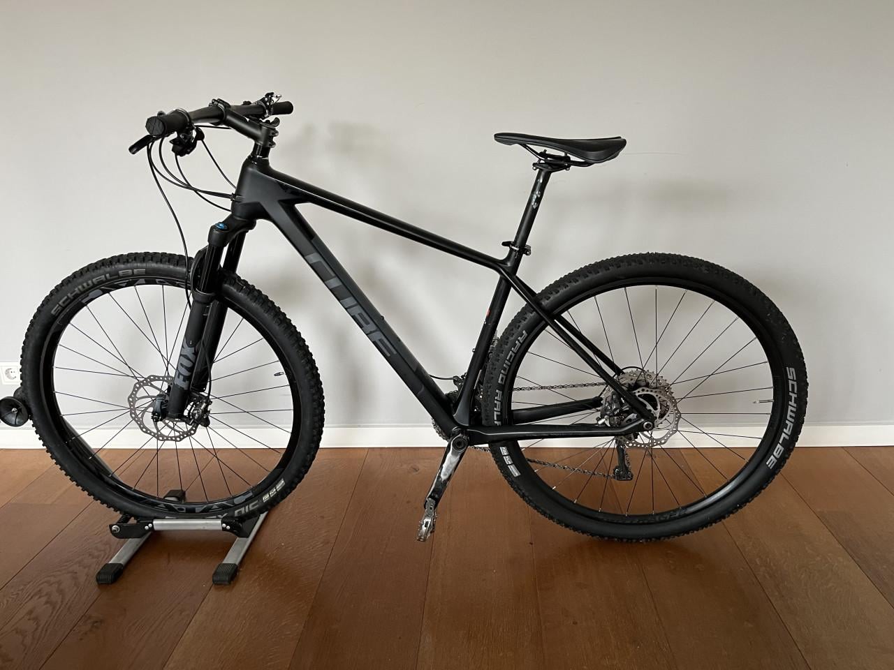 Mountainbike, CUBE REACTION C:62 Race. Carbon, Framemaat 19 inch
