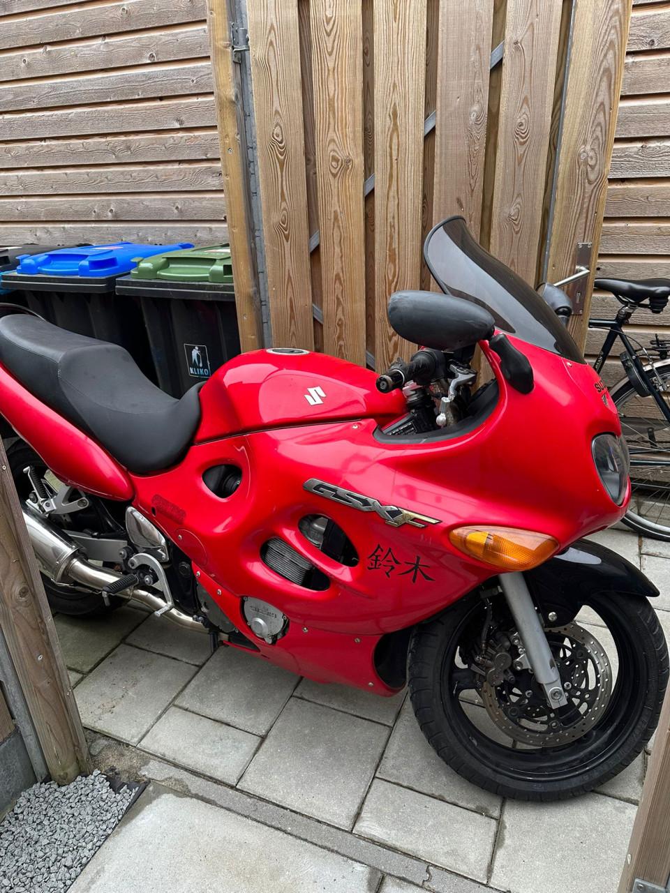 Suzuki Tour GSX 600F. 2007