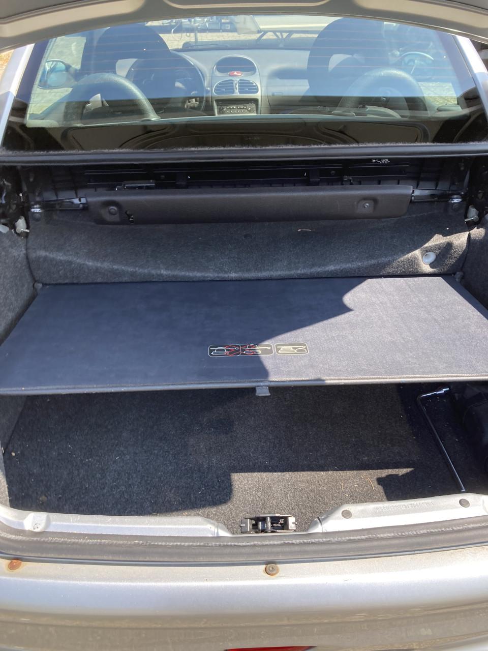 Peugeot 206cc cabrio 5bak airco 166000km APK 02/2027