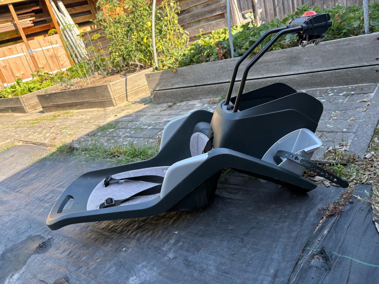 Fiets zitje - stang bevestiging