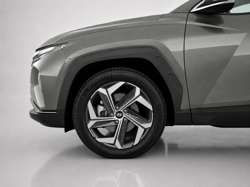 Hyundai Tucson 1.6 t-gdi phev comfort smart 4wd soh 99% nl-auto, 1350kg tre
