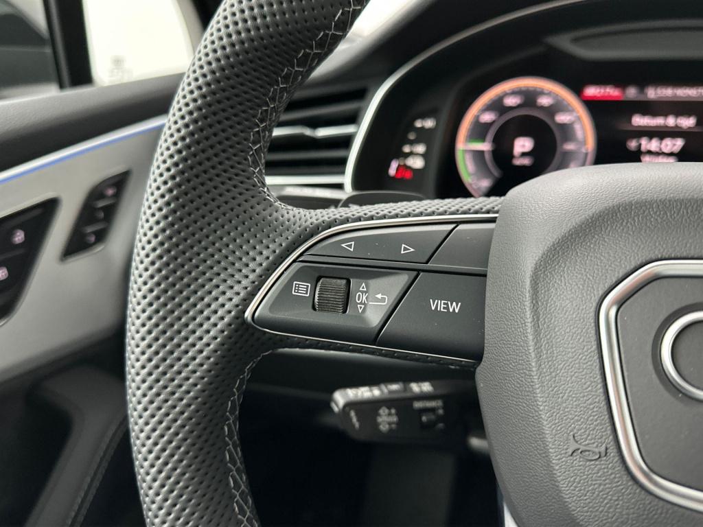 Audi Q7 pro line s 55 tfsi e 290 kw / 394 pk suv 8 versn.