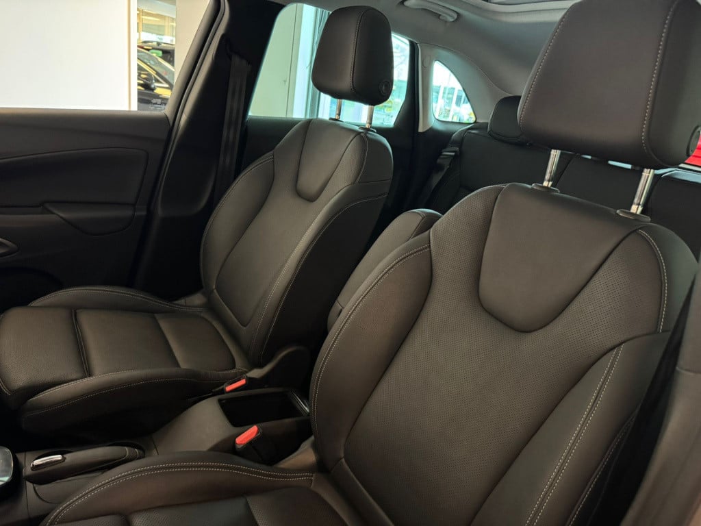 Opel Crossland X 1.2 turbo ultimate