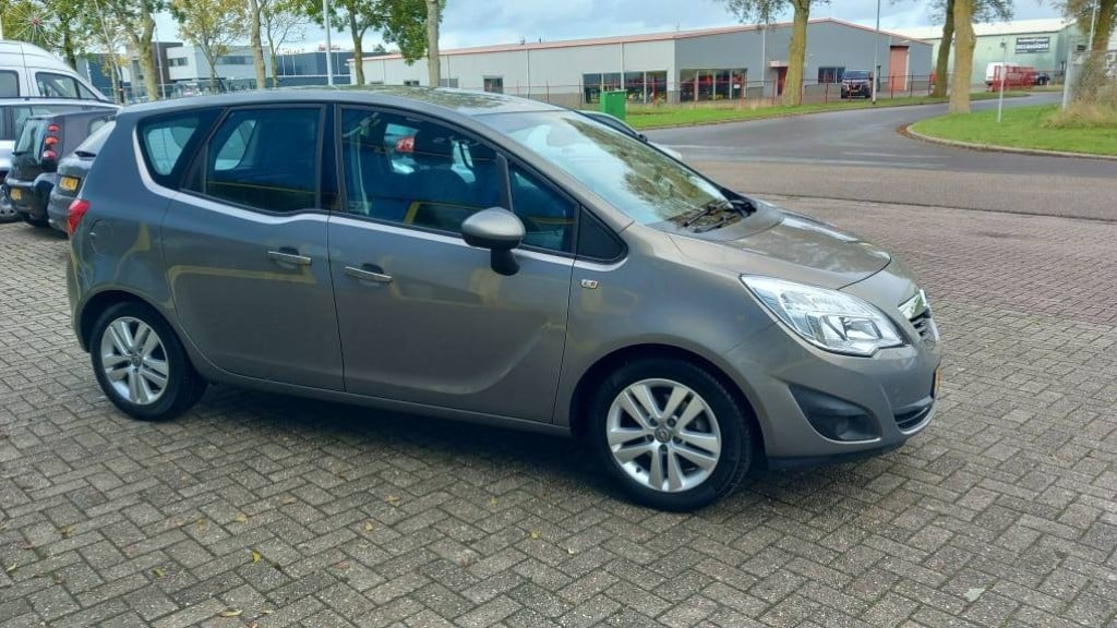 Opel Meriva 1.4 edition