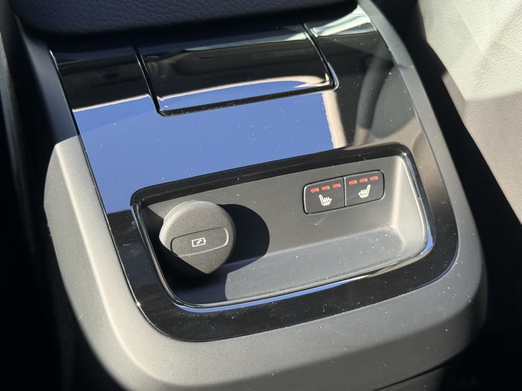 Volvo V60 t6 340pk recharge r-design| full options! trekhaak
