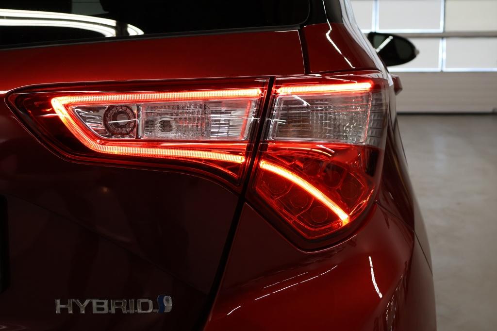 Toyota Yaris 1.5 hyb. bi-tone