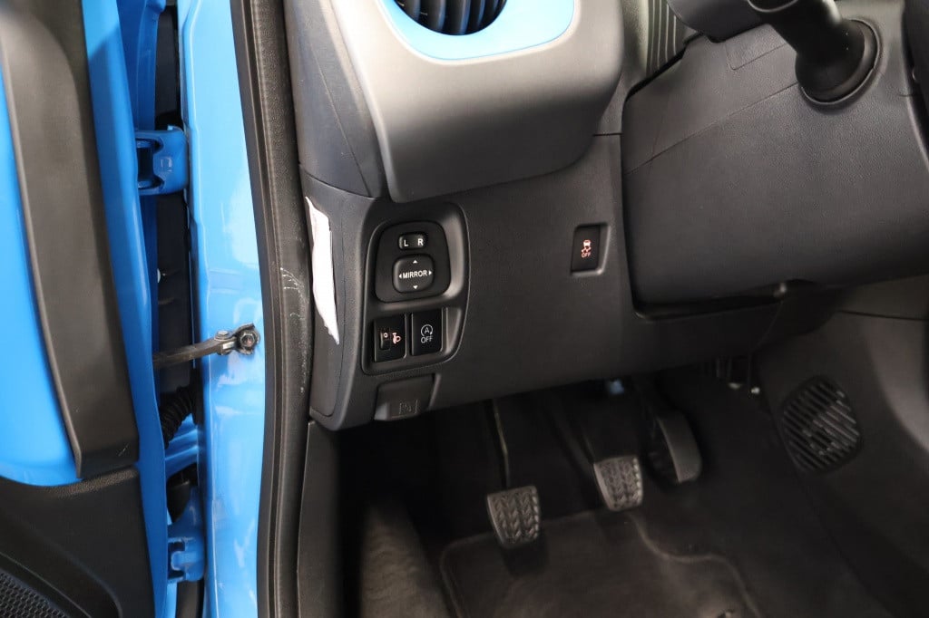 Toyota Aygo 1.0 vvt-i x-play ltd