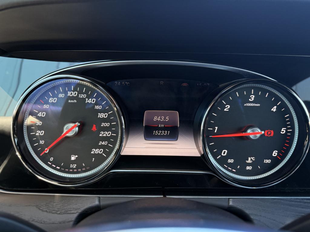 Mercedes-Benz E-Klasse coupé 220 d premium plus amg | pano | night pakket |