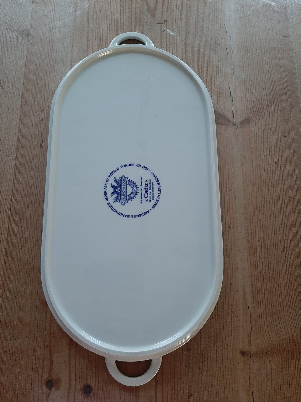 VILLEROY & BOCH , CADIZ - OVENSCHAAL - DIA 33 / 18,5 CM - HOOG 5,5  CM