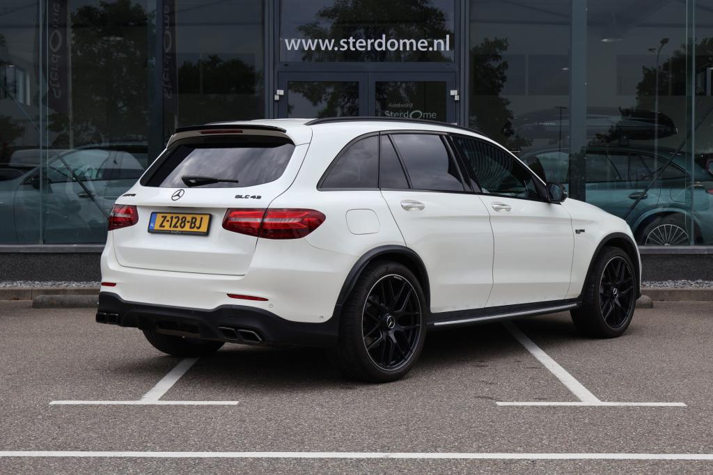 Mercedes-Benz Glc amg 43 4matic 367 pk i luchtvering i airmatic i panoramad