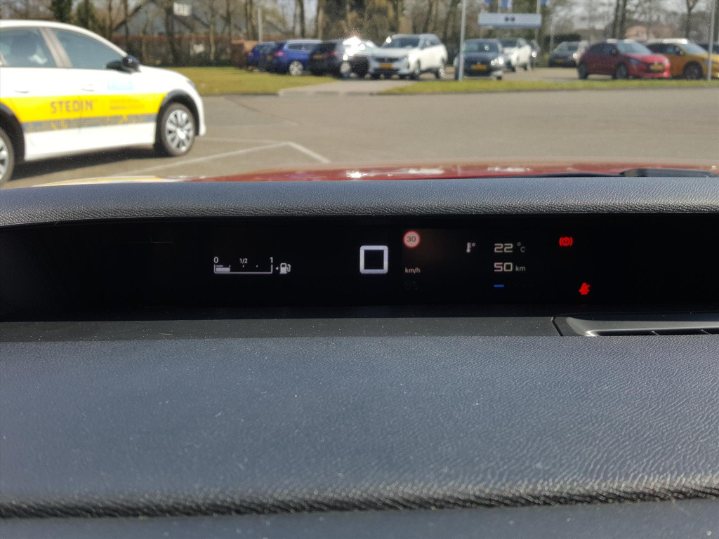 Citroen C3 new 1.2 turbo s&s 100pk max navigatie | cruise & climate control