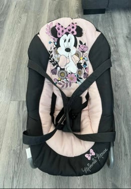 Te koop: Mini Mouse wipstoeltje