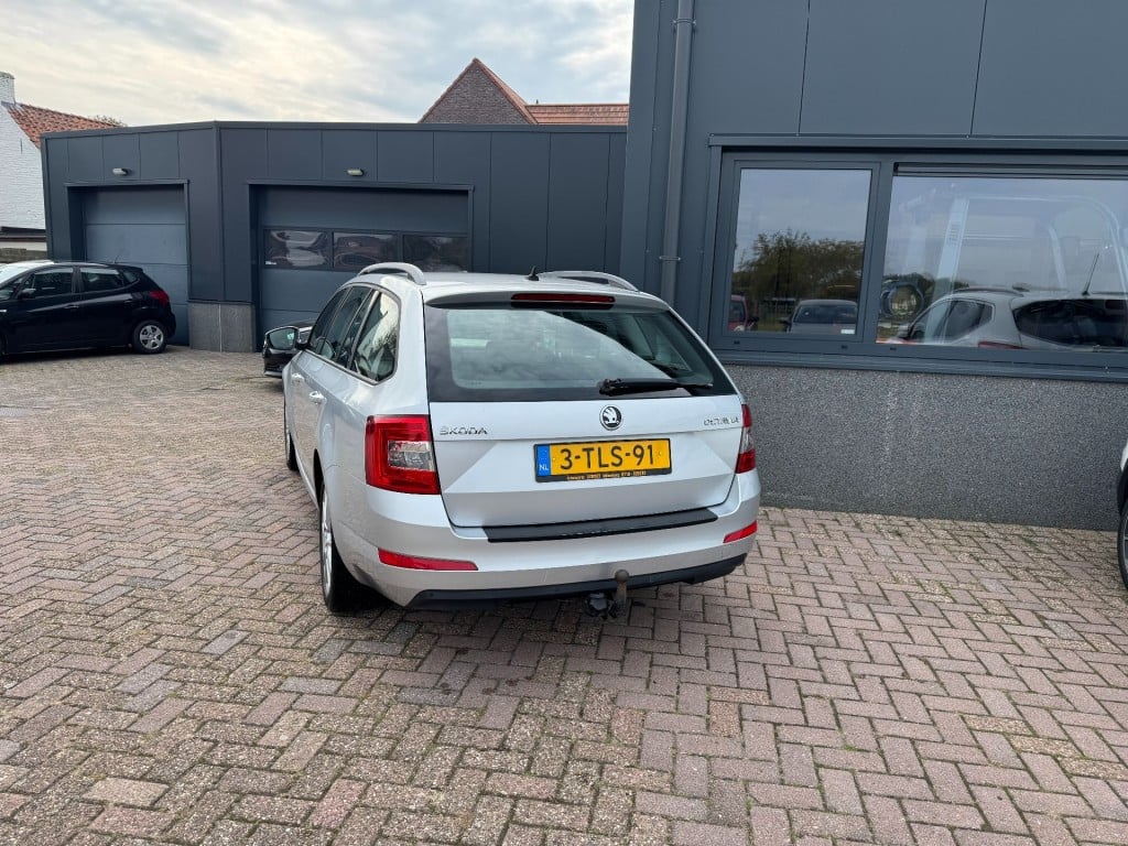 Skoda Octavia combi 1.2 tsi greentech ambition businessline