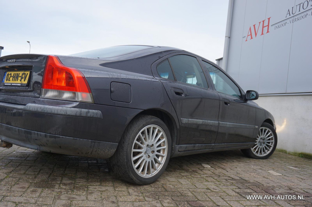 Volvo S60 2.4 edition