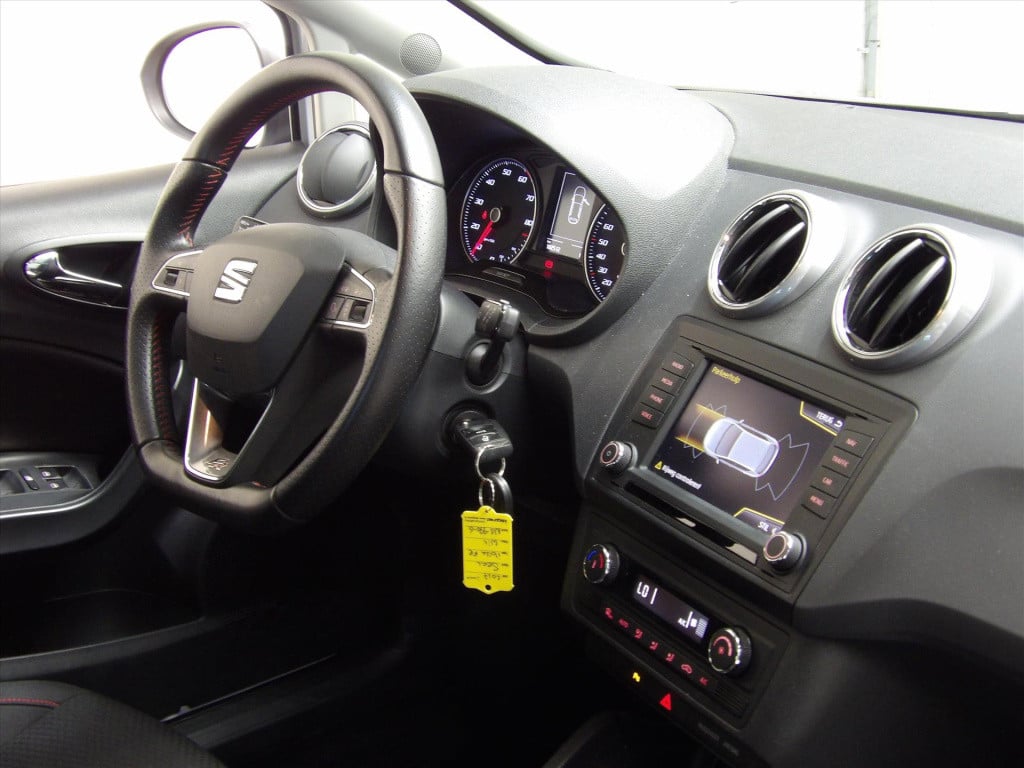 Seat Ibiza 1.0 ecotsi 95pk fr connect