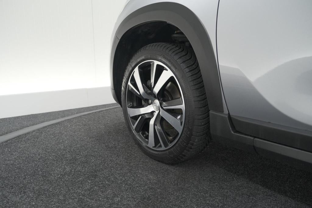 Peugeot 2008 puretech 110 allure | trekhaak | apple carplay | parkeersensor