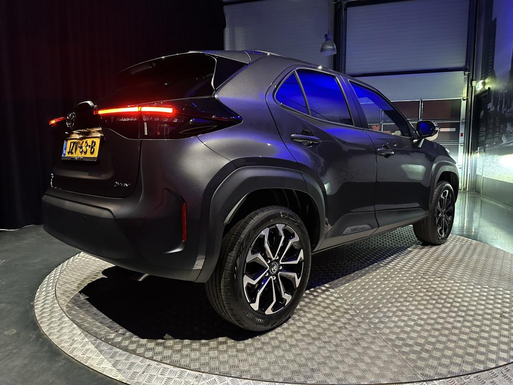 Toyota Yaris Cross 1.5 hybrid 130 dynamic *acc*winterpakket*camera*17inch*c