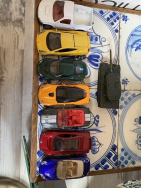 Kleine speelgoed auto’s Matchbox
