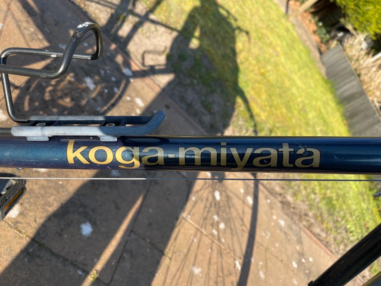 Damesfiets koga myata met rokkenzadel