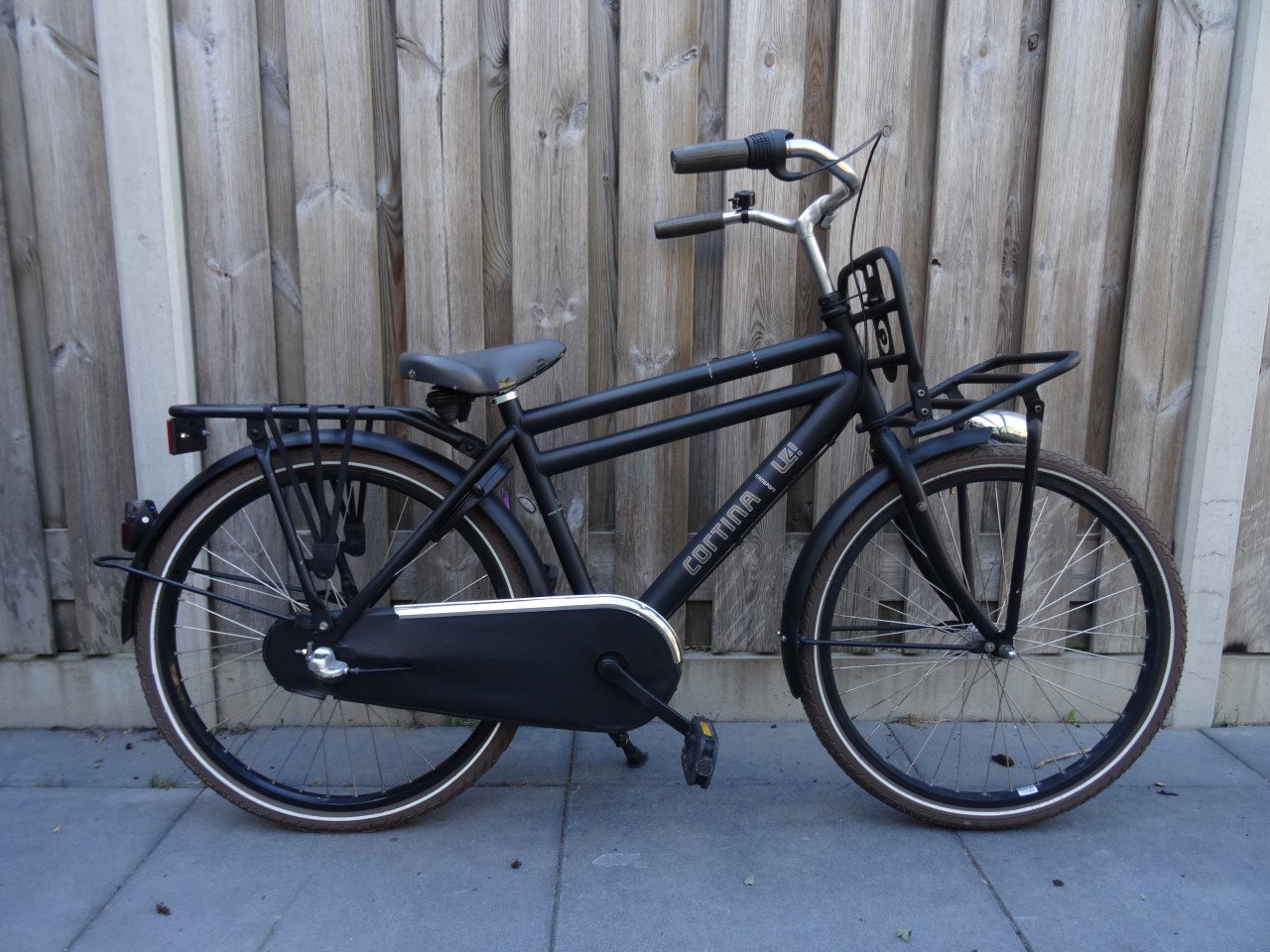 Cortina U4 24 inch jongensfiets 3 versnellingen