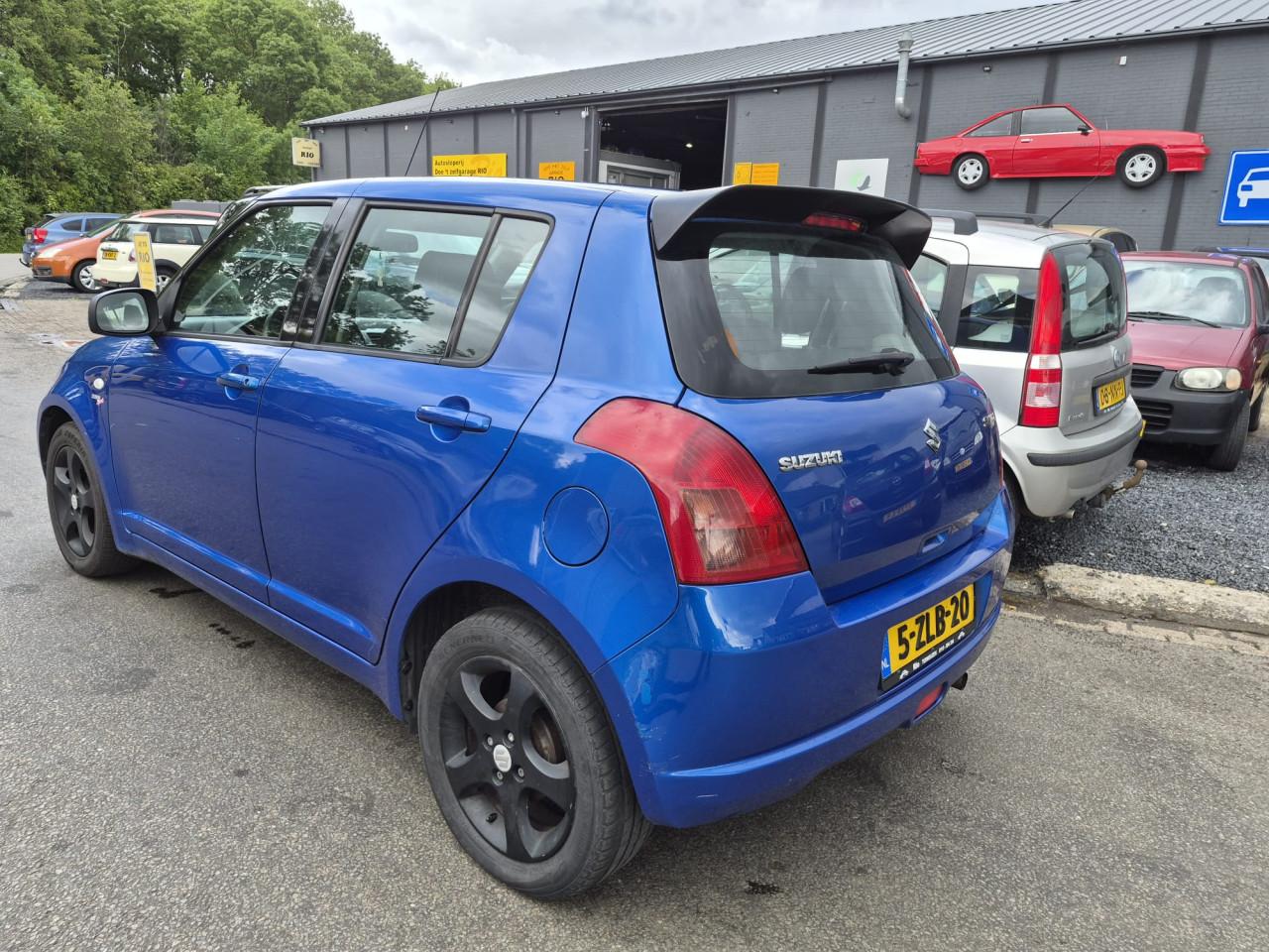 Suzuki Swift 1.3 VVT  Apk 8-5-2027